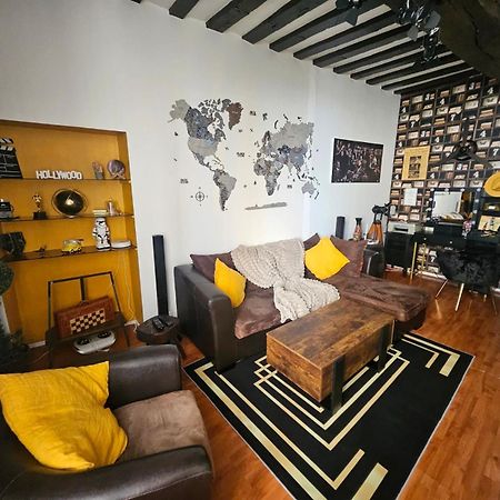 "Studio Cinema" Auxerre Exteriör bild