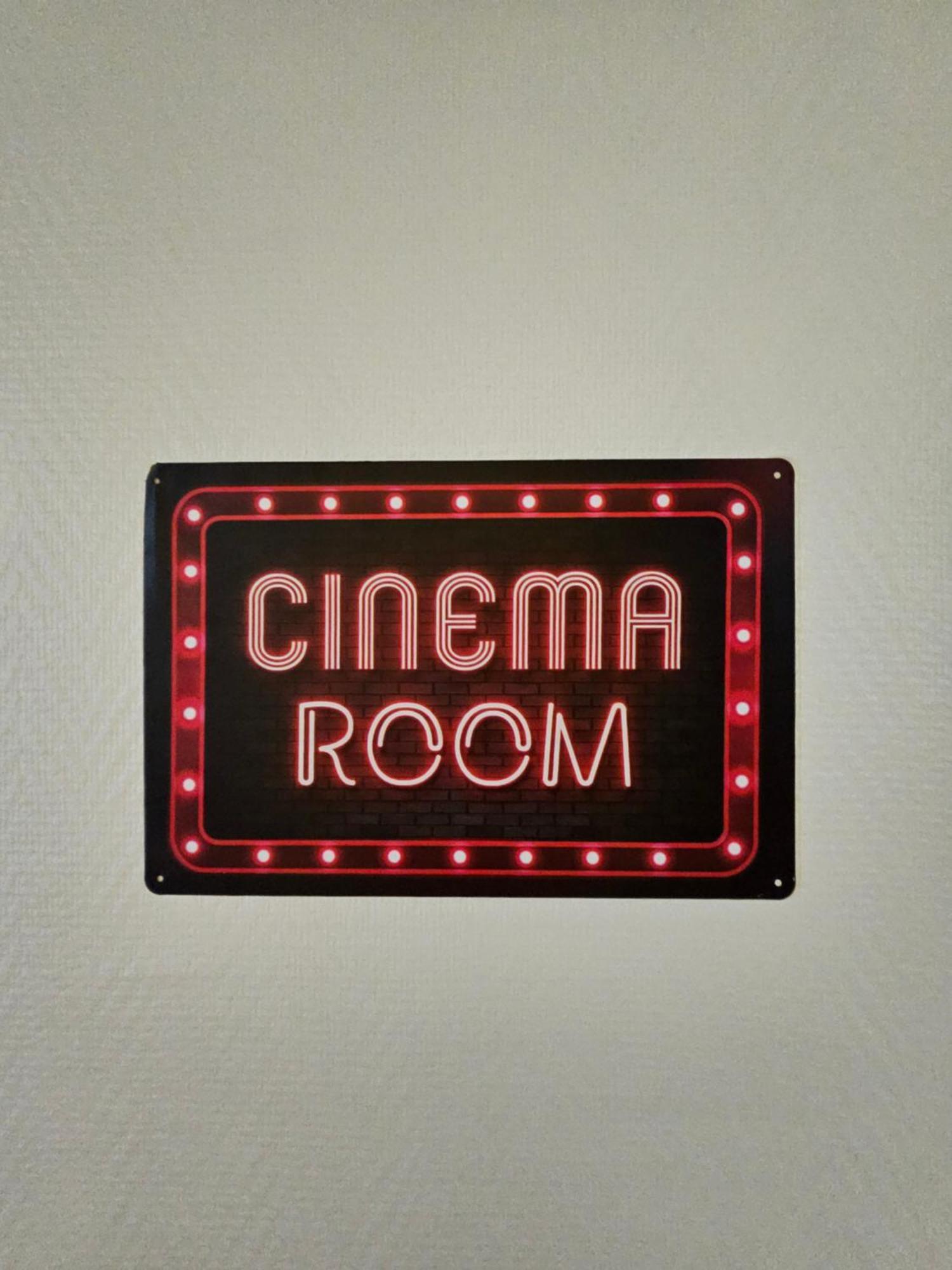 "Studio Cinema" Auxerre Exteriör bild