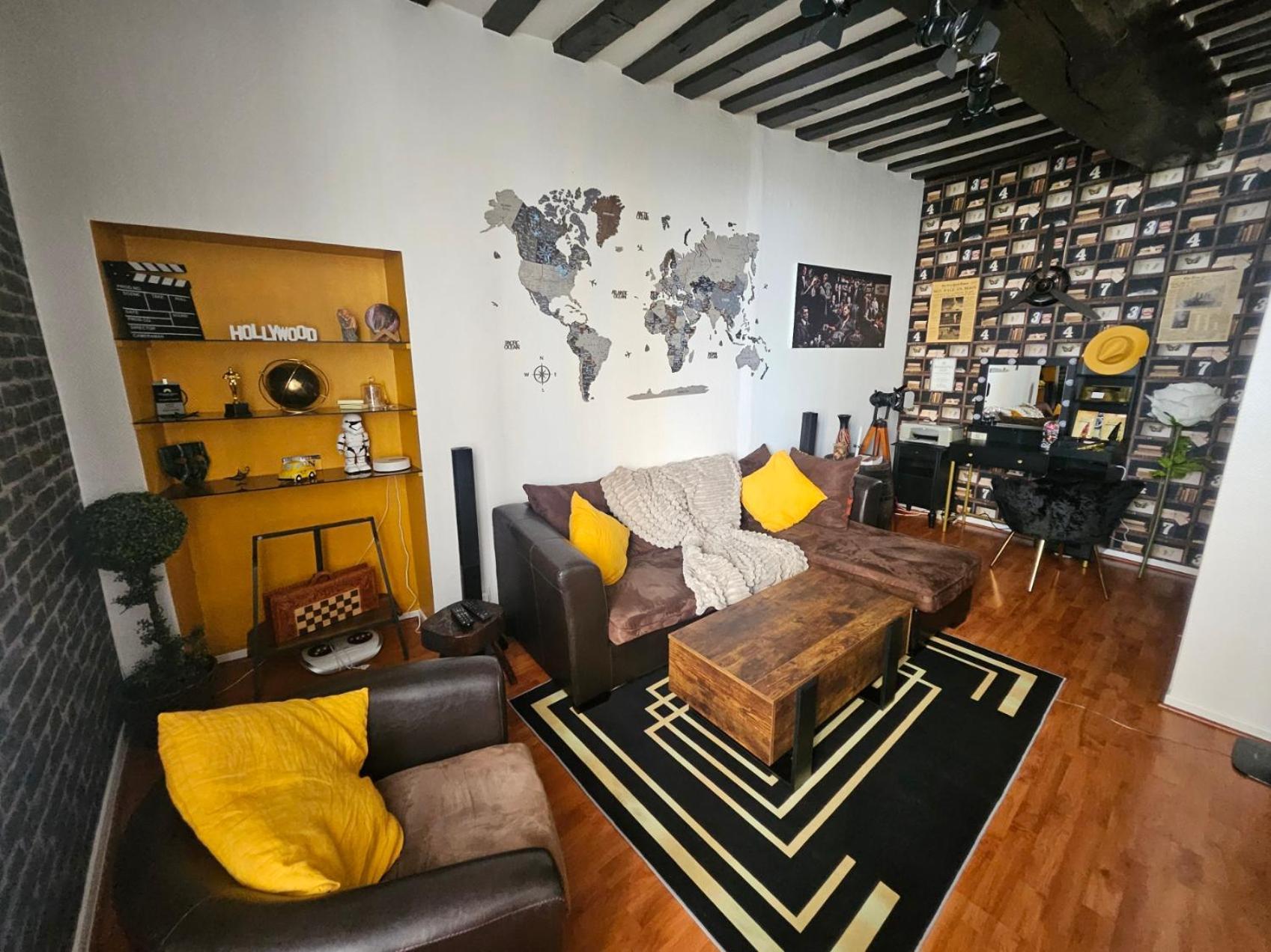 "Studio Cinema" Auxerre Exteriör bild